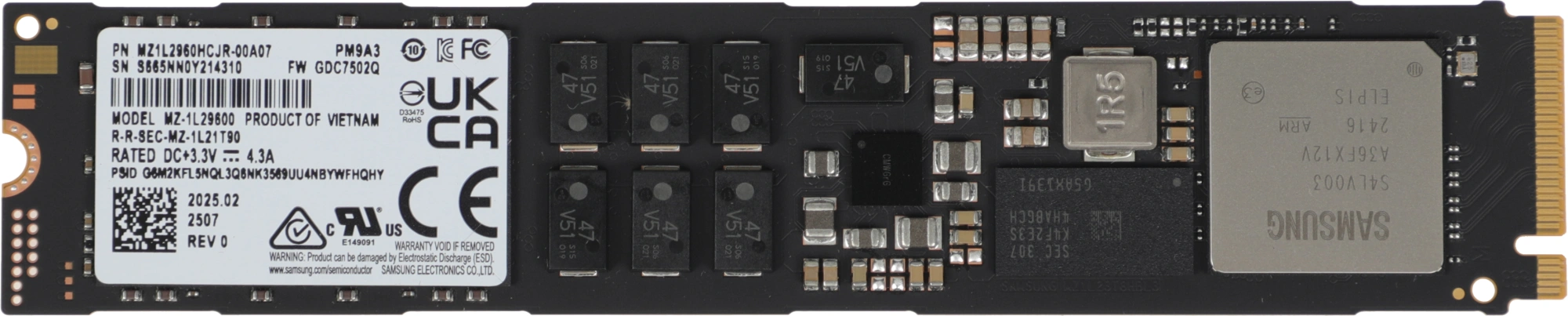 Накопитель SSD Samsung PCIe 4.0 x4 960GB MZ1L2960HCJR-00A07 PM9A3 1 DWPD OEM