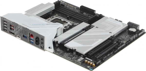 Материнская плата Gigabyte Z890 GAMING X WIFI7 Soc-1851 Intel Z890 4xDDR5 ATX AC`97 8ch(7.1) 2.5Gg RAID+DP