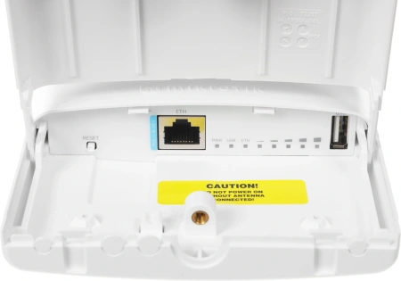 Точка доступа MikroTik NetBox 5 ax (L11UG-5HAXD-NB) AX2400 10/100/1000BASE-TX белый