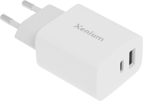 Сетевое зар./устр. Xenium X302 30W 3A+2A USB/USB Type-C универсальное белый (CCX3020W/00)