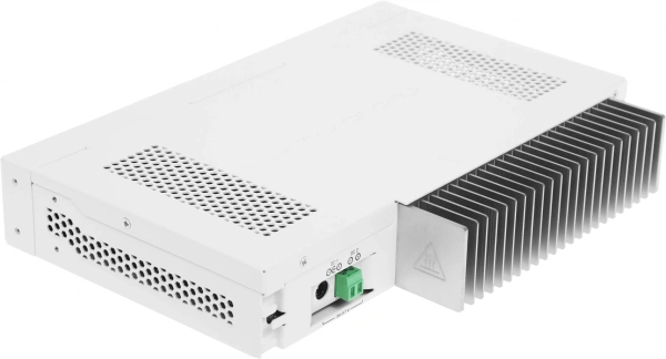 Маршрутизатор MikroTik CCR2004-16G-2S+PC 10/100/1000BASE-TX/SFP/SFP+ белый