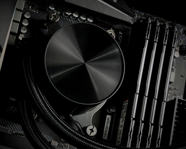 Система водяного охлаждения ID-Cooling FX280 Pro Se Soc-AM5/AM4/1151/1200/2066/1700 черный 4-pin 24.9dB Al 350W Ret