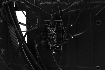 Корпус MSI MAG Forge 120A черный без БП ATX 2x120mm 2xUSB3.0 audio bott PSU